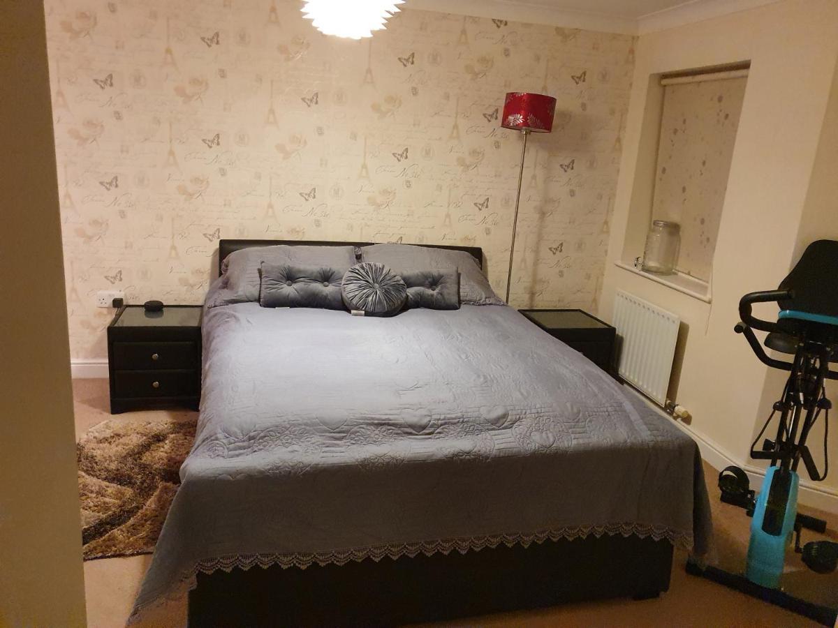 Beautiful Ensuite Room Веллингборо Экстерьер фото